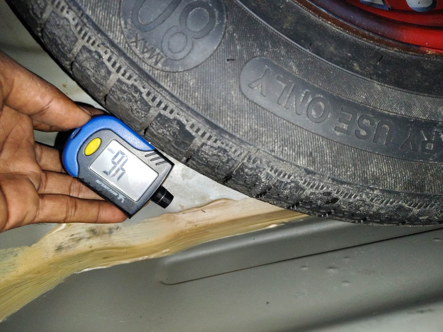Used 2023 Renault Kiger RXT (O) MT Petrol Manual tyres SPARE TYRE VIEW