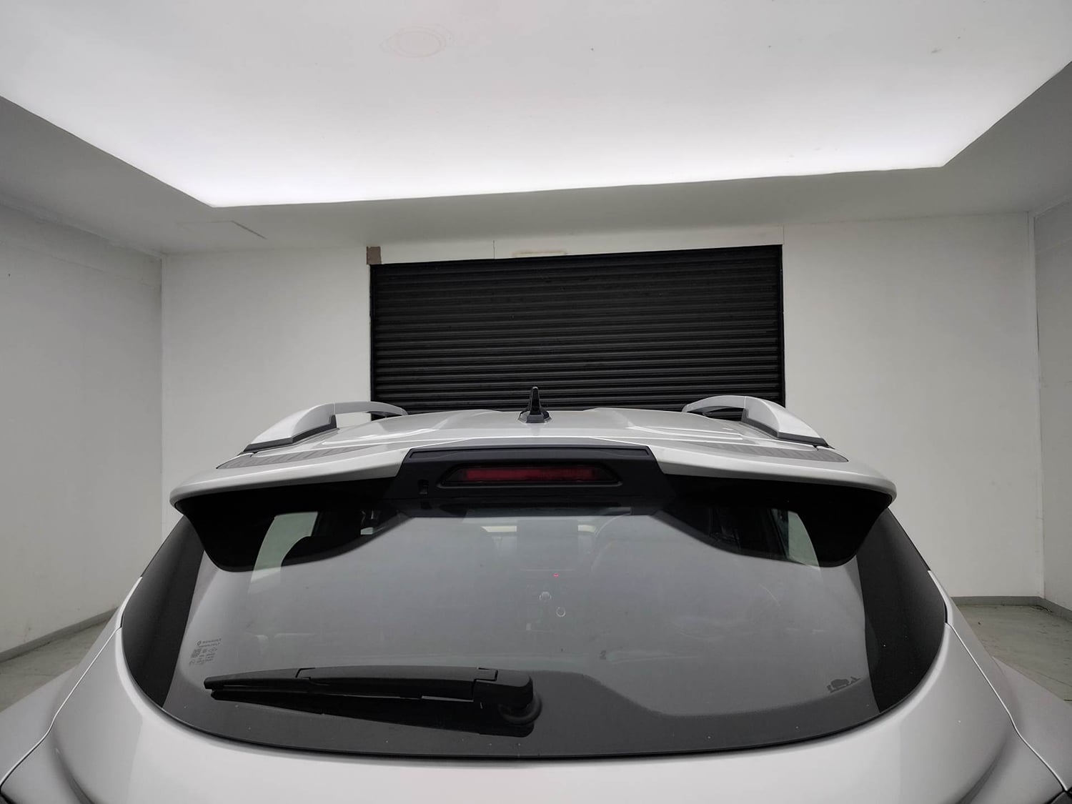 Used 2023 Renault Kiger RXT (O) MT Petrol Manual exterior BACK WINDSHIELD VIEW
