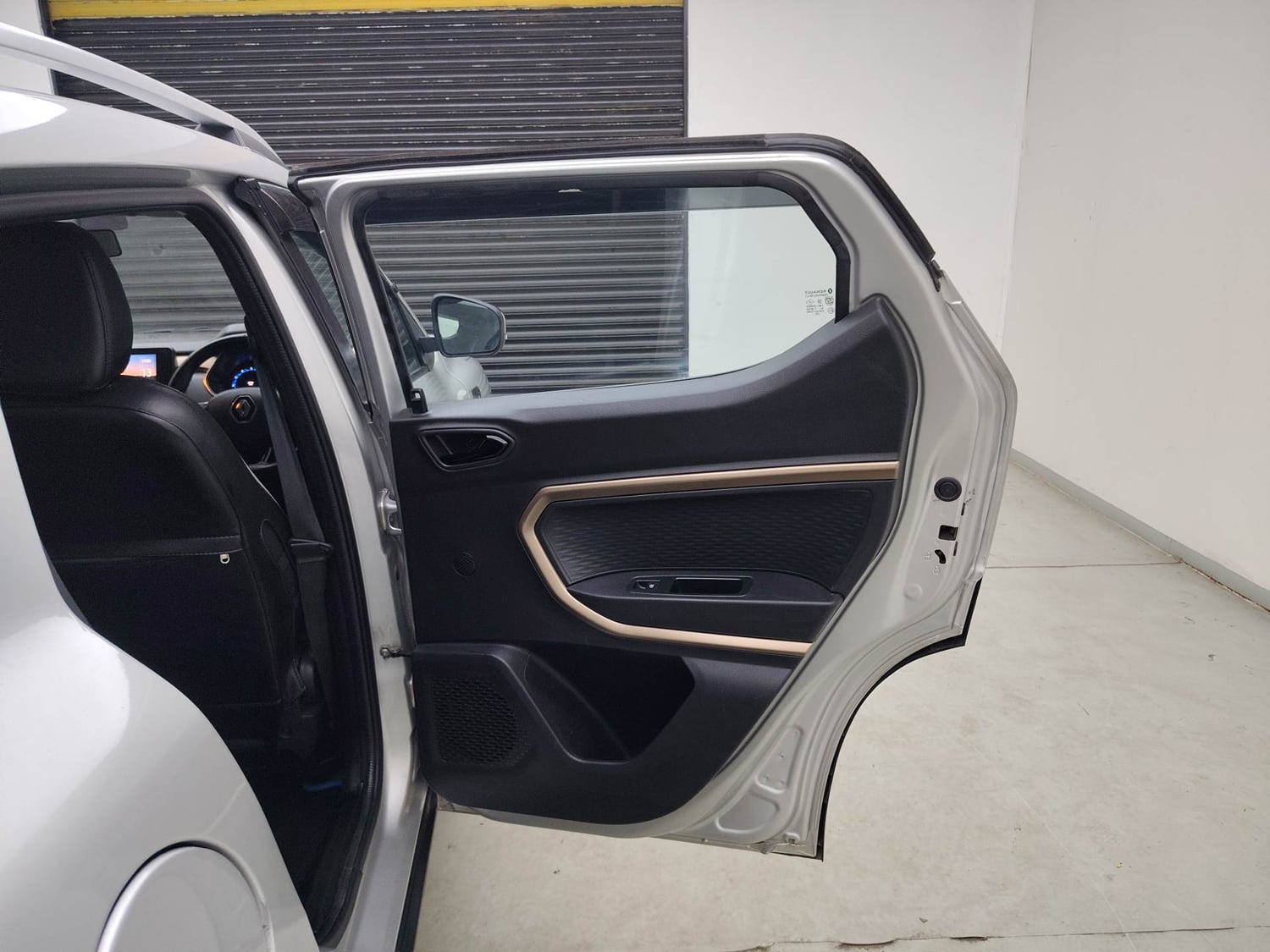 Used 2023 Renault Kiger RXT (O) MT Petrol Manual interior RIGHT REAR DOOR OPEN VIEW