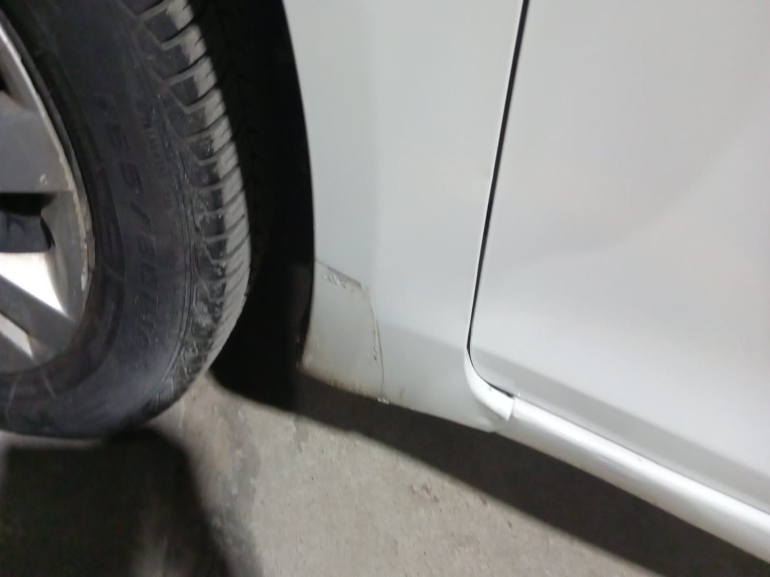 Used 2017 Maruti Suzuki Swift Dzire VXI AT ABS Petrol Automatic dents MINOR SCRATCH