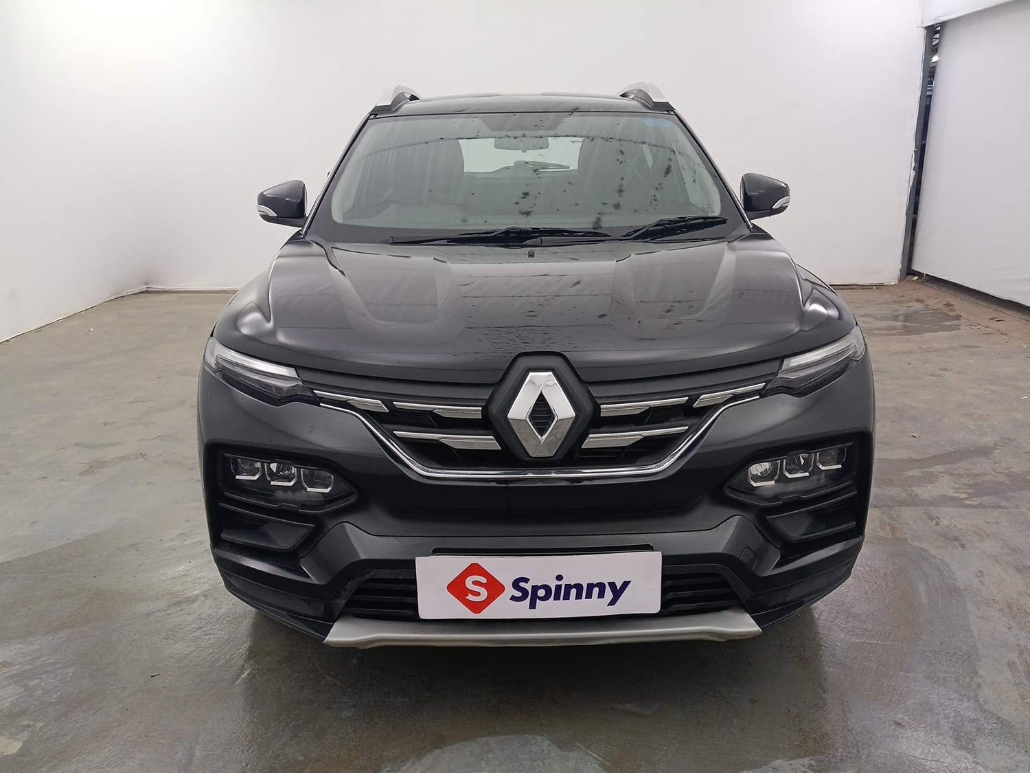 Used 2024 Renault Kiger RXZ Turbo CVT Petrol Automatic exterior FRONT VIEW