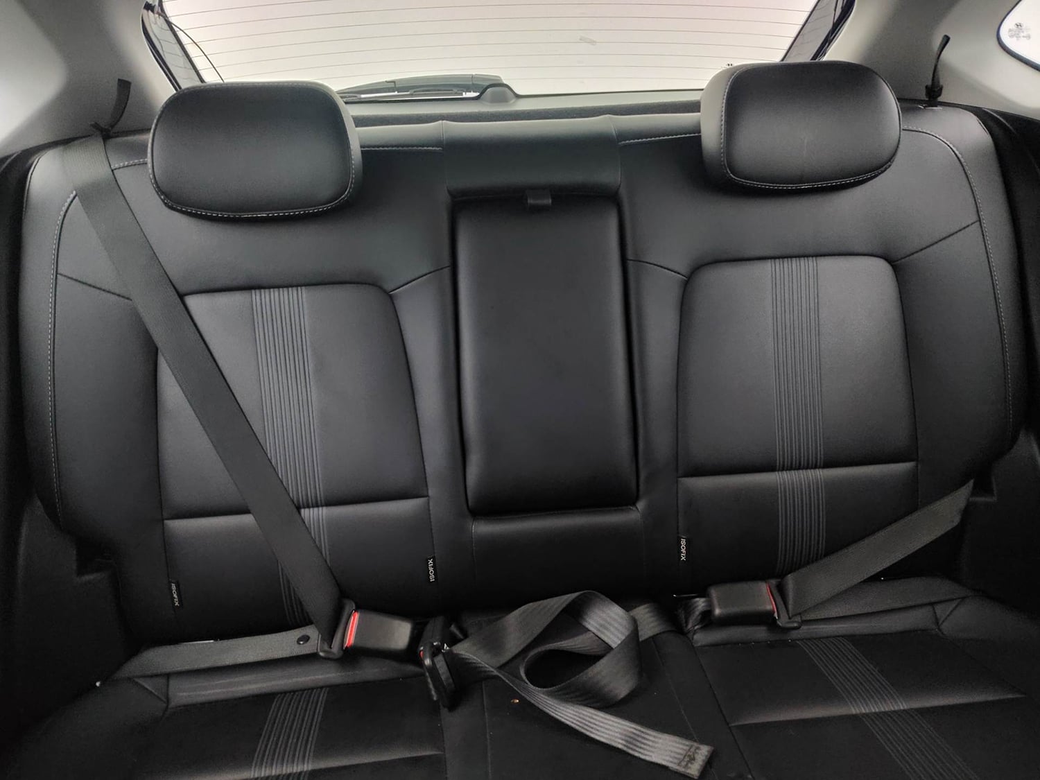 Used 2023 Hyundai New i20 Asta (O) 1.0 Turbo DCT Petrol Automatic interior REAR SEAT CONDITION VIEW