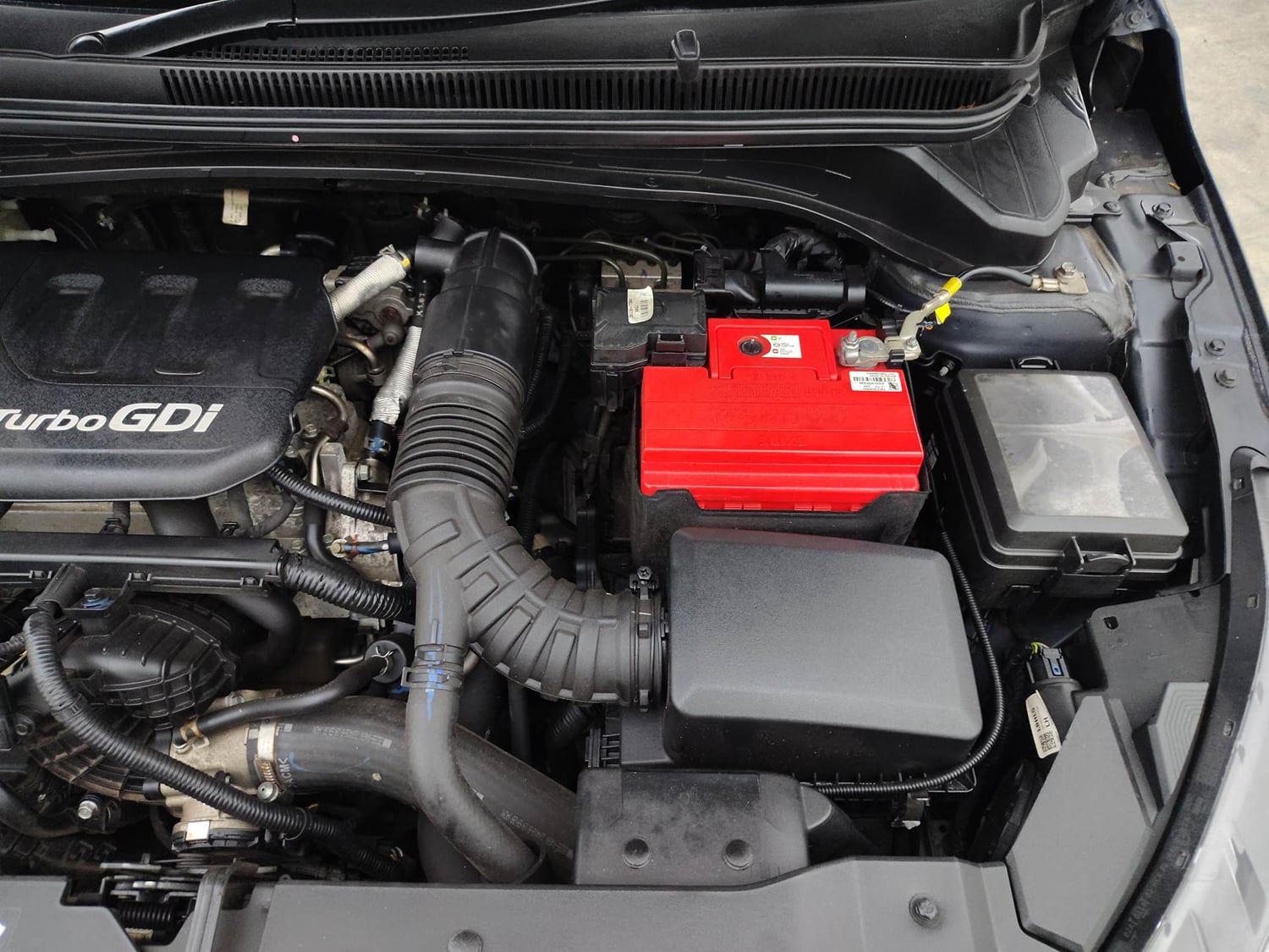 Used 2023 Hyundai New i20 Asta (O) 1.0 Turbo DCT Petrol Automatic engine ENGINE LEFT SIDE VIEW