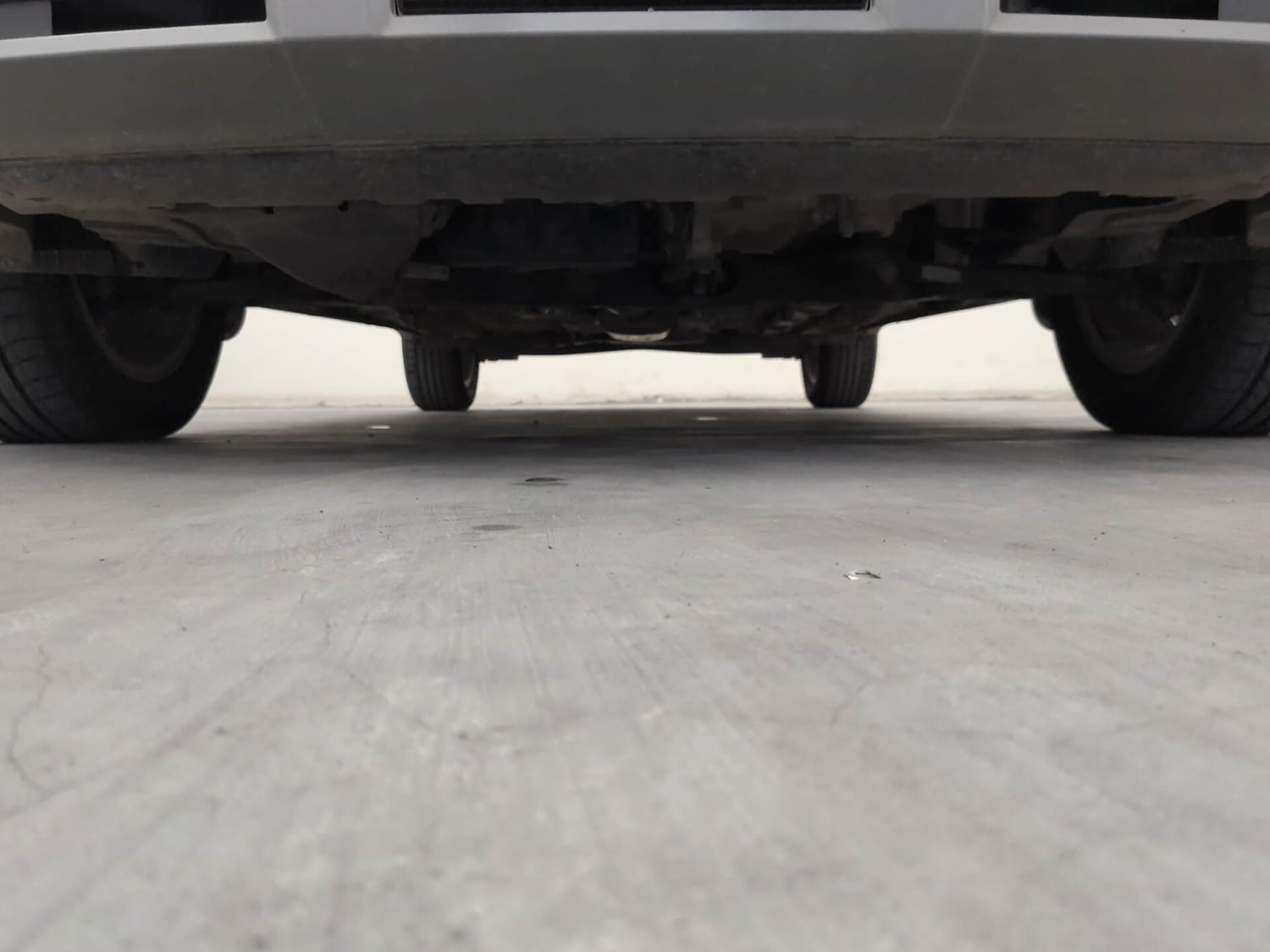 Used 2024 Skoda Kushaq Ambition 1.0L TSI MT Petrol Manual extra FRONT LEFT UNDERBODY VIEW