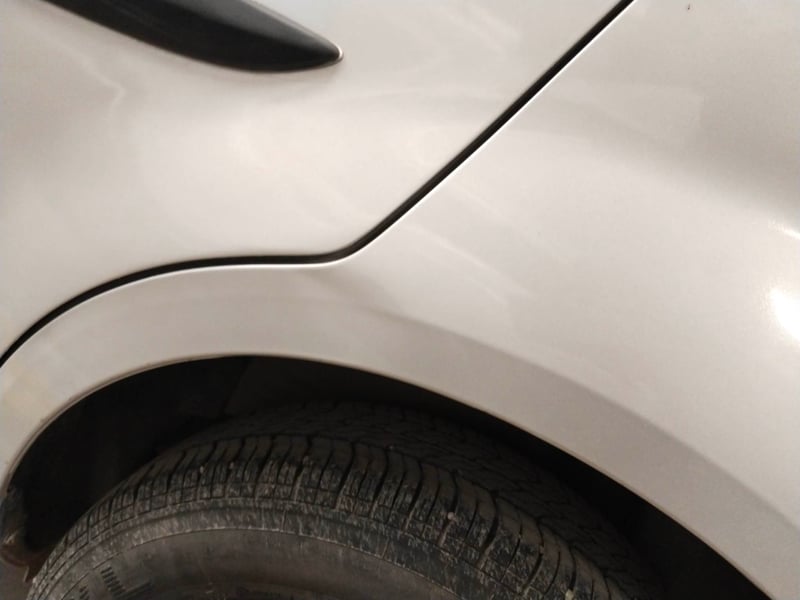 Used 2015 Maruti Suzuki Ritz Vxi BS-IV Petrol Manual dents MINOR DENT