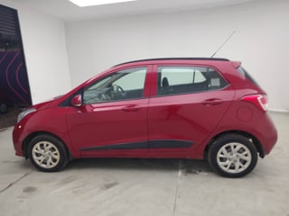 Used 2017 Hyundai Grand i10 Sportz (O) 1.2 Kappa VTVT Petrol Manual exterior LEFT SIDE VIEW