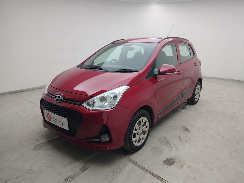 Used 2017 Hyundai Grand i10 Sportz (O) 1.2 Kappa VTVT Petrol Manual exterior LEFT FRONT CORNER VIEW
