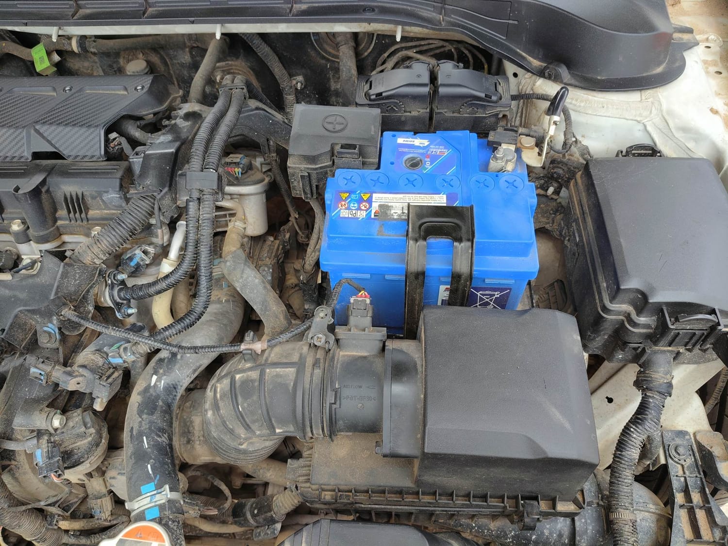 Used 2023 Hyundai Verna SX (O) 1.5 Petrol IVT Petrol Automatic engine ENGINE LEFT SIDE VIEW
