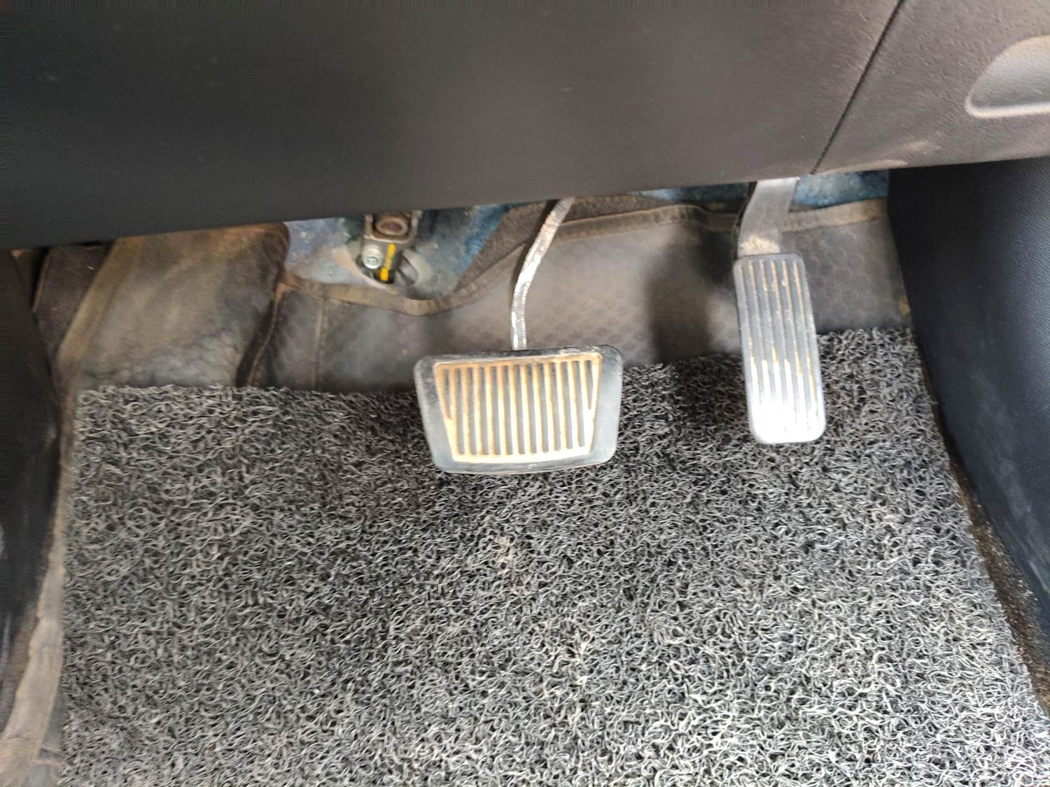 Used 2023 Hyundai Verna SX (O) 1.5 Petrol IVT Petrol Automatic interior PEDALS VIEW