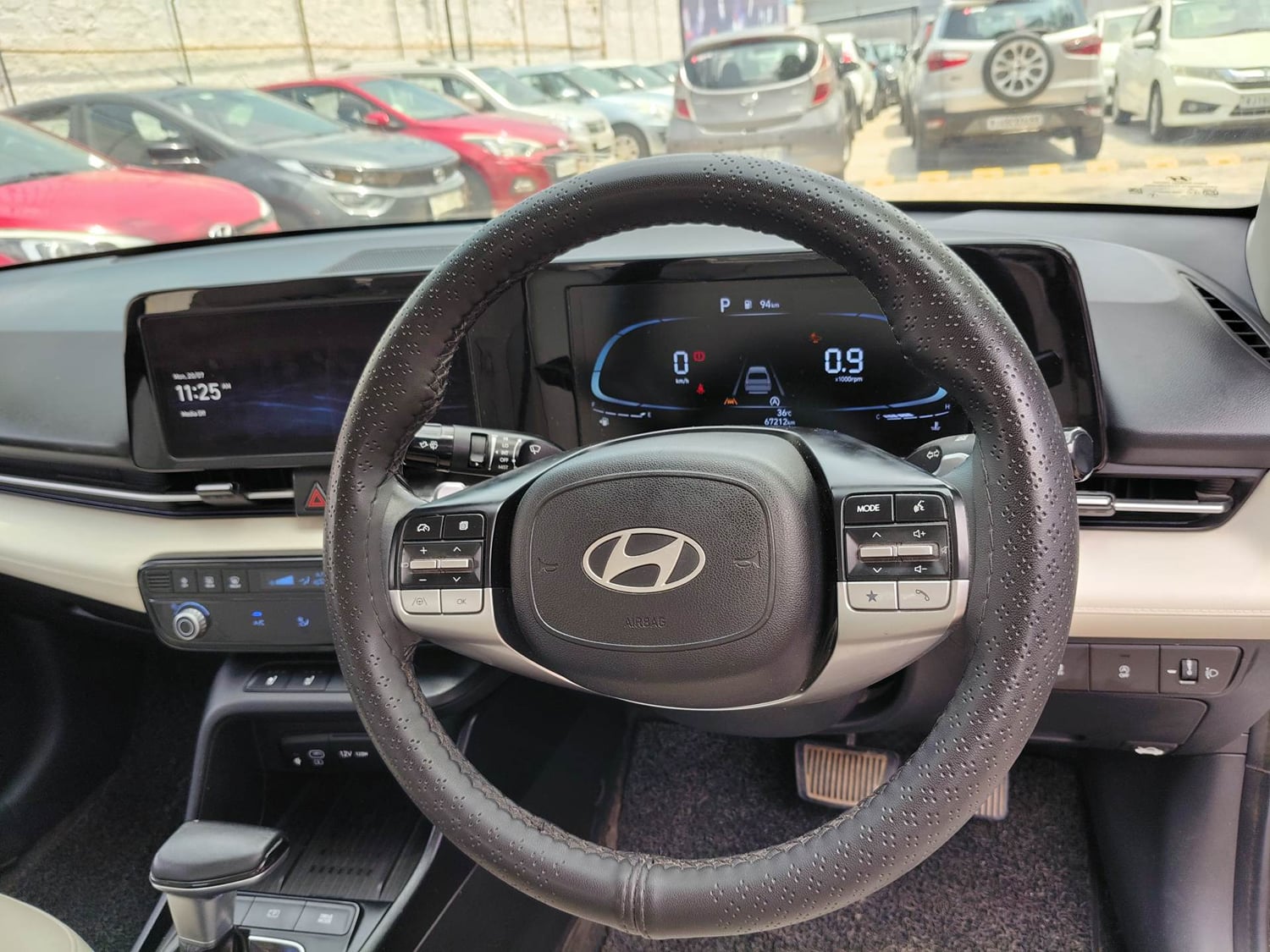 Used 2023 Hyundai Verna SX (O) 1.5 Petrol IVT Petrol Automatic interior STEERING VIEW