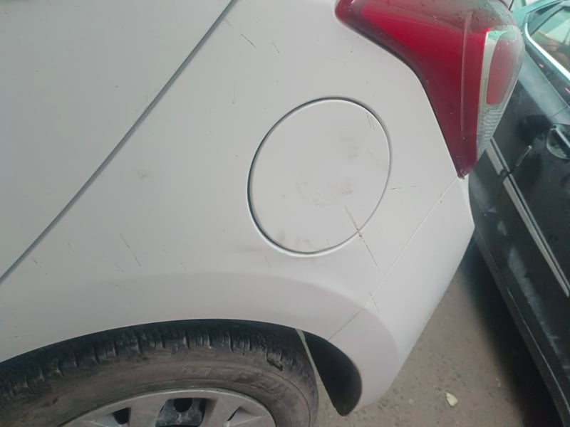 Used 2016 Hyundai Grand i10 Magna 1.2 Kappa VTVT Petrol Manual dents MINOR DENT