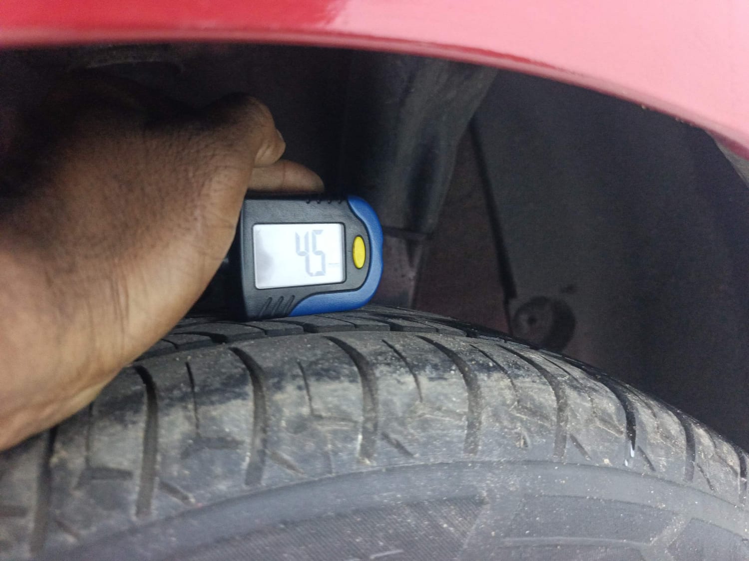 Used 2020 Hyundai Grand i10 Nios Asta U2 1.2 CRDi Diesel Manual tyres LEFT REAR TYRE TREAD VIEW