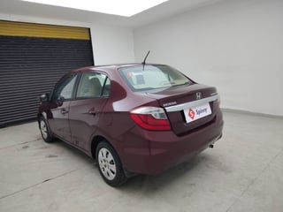 Used 2016 Honda Amaze 1.2 S i-VTEC Petrol Manual exterior LEFT REAR CORNER VIEW