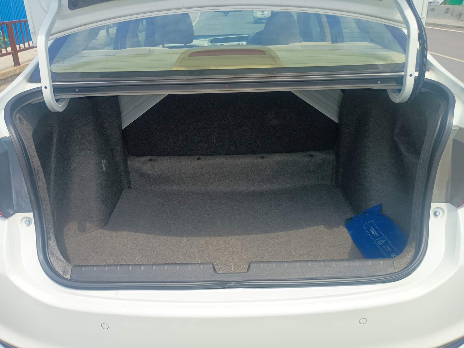 Used 2019 Honda City V Petrol Petrol Manual interior DICKY INSIDE VIEW