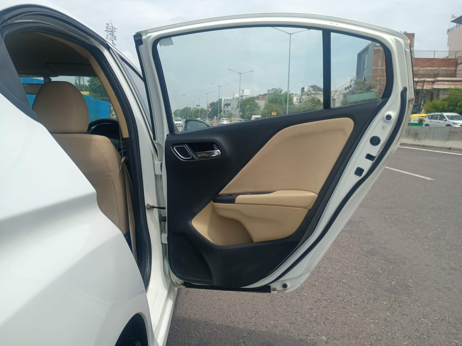 Used 2019 Honda City V Petrol Petrol Manual interior RIGHT REAR DOOR OPEN VIEW