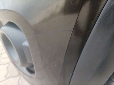 minor_scratch_0
