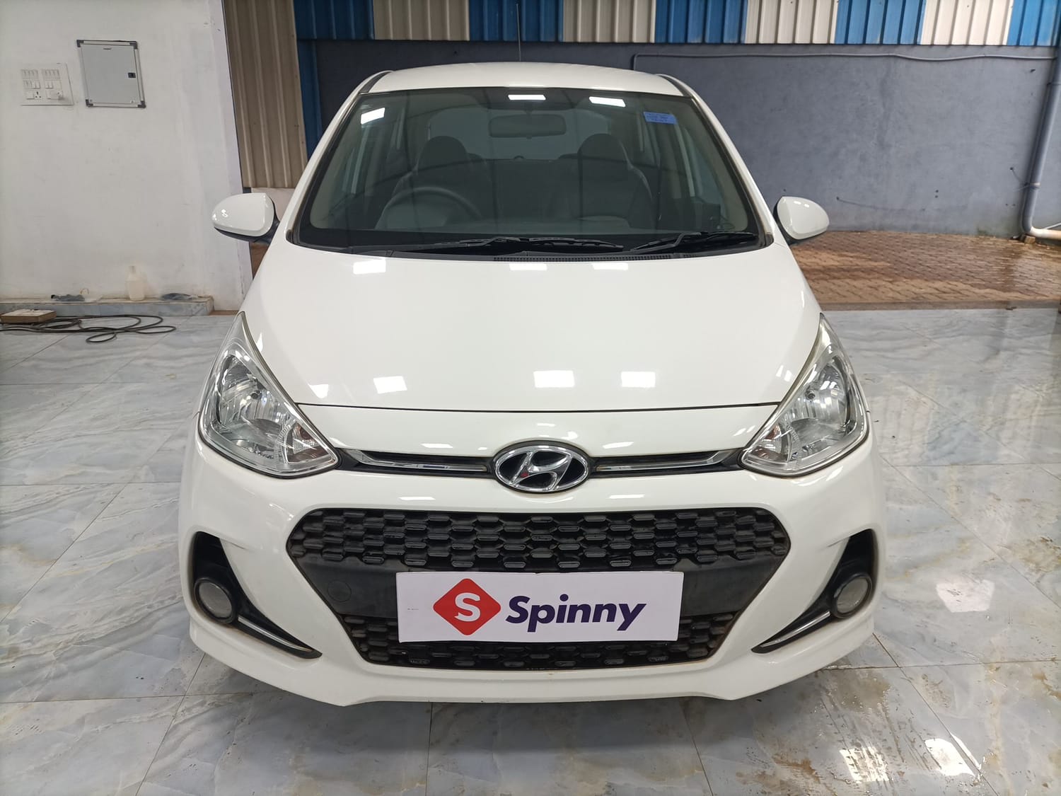 Used 2018 Hyundai Grand i10 Magna 1.2 Kappa VTVT Petrol Manual exterior FRONT VIEW