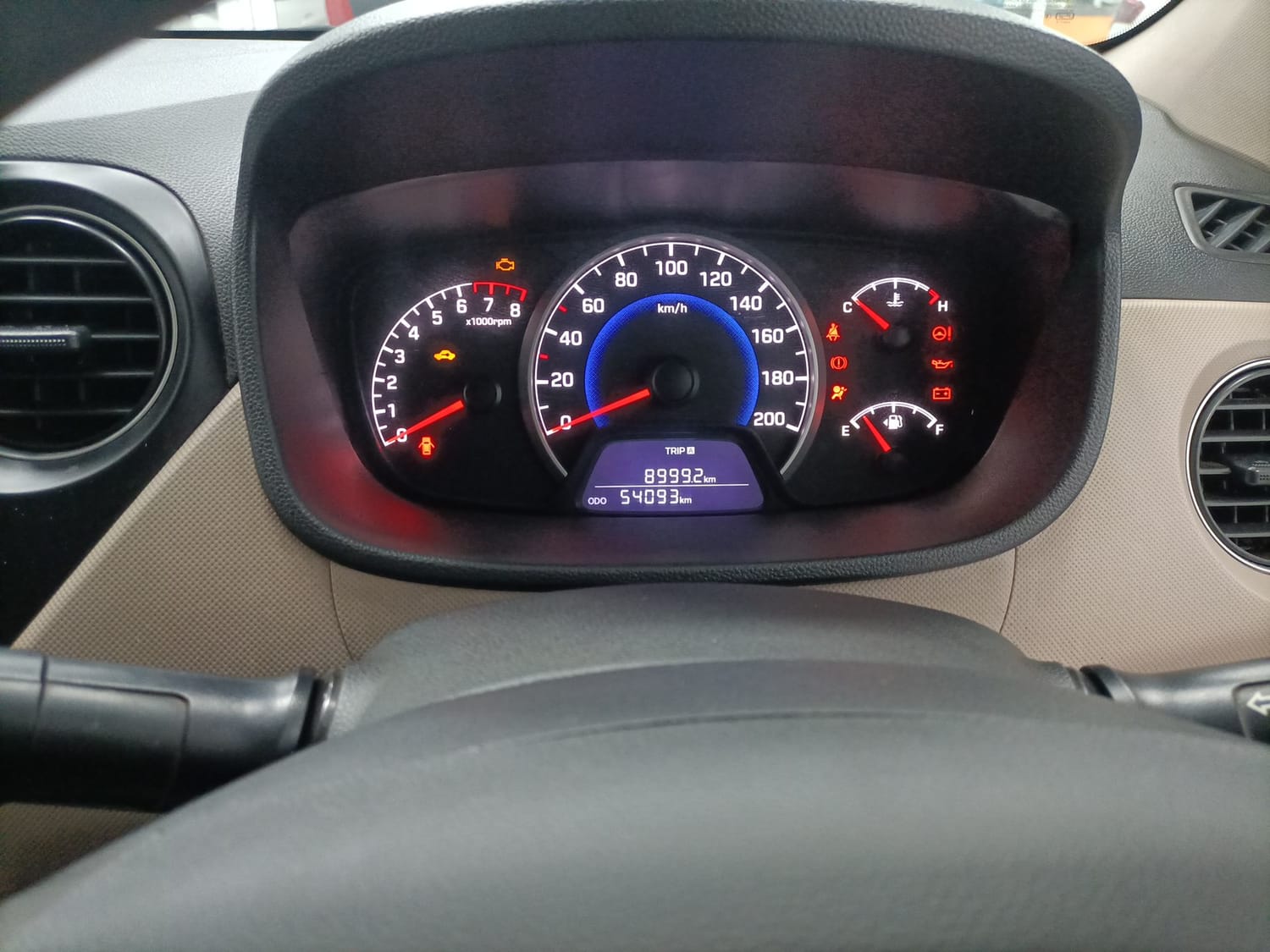 Used 2018 Hyundai Grand i10 Magna 1.2 Kappa VTVT Petrol Manual interior CLUSTERMETER VIEW