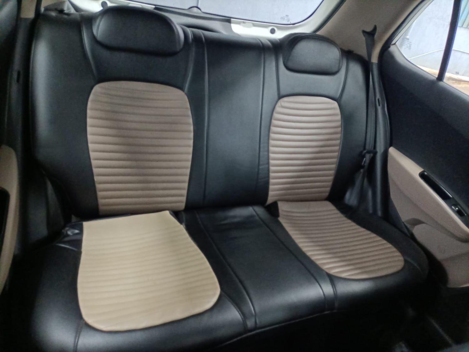 Used 2018 Hyundai Grand i10 Magna 1.2 Kappa VTVT Petrol Manual interior REAR SEAT CONDITION VIEW