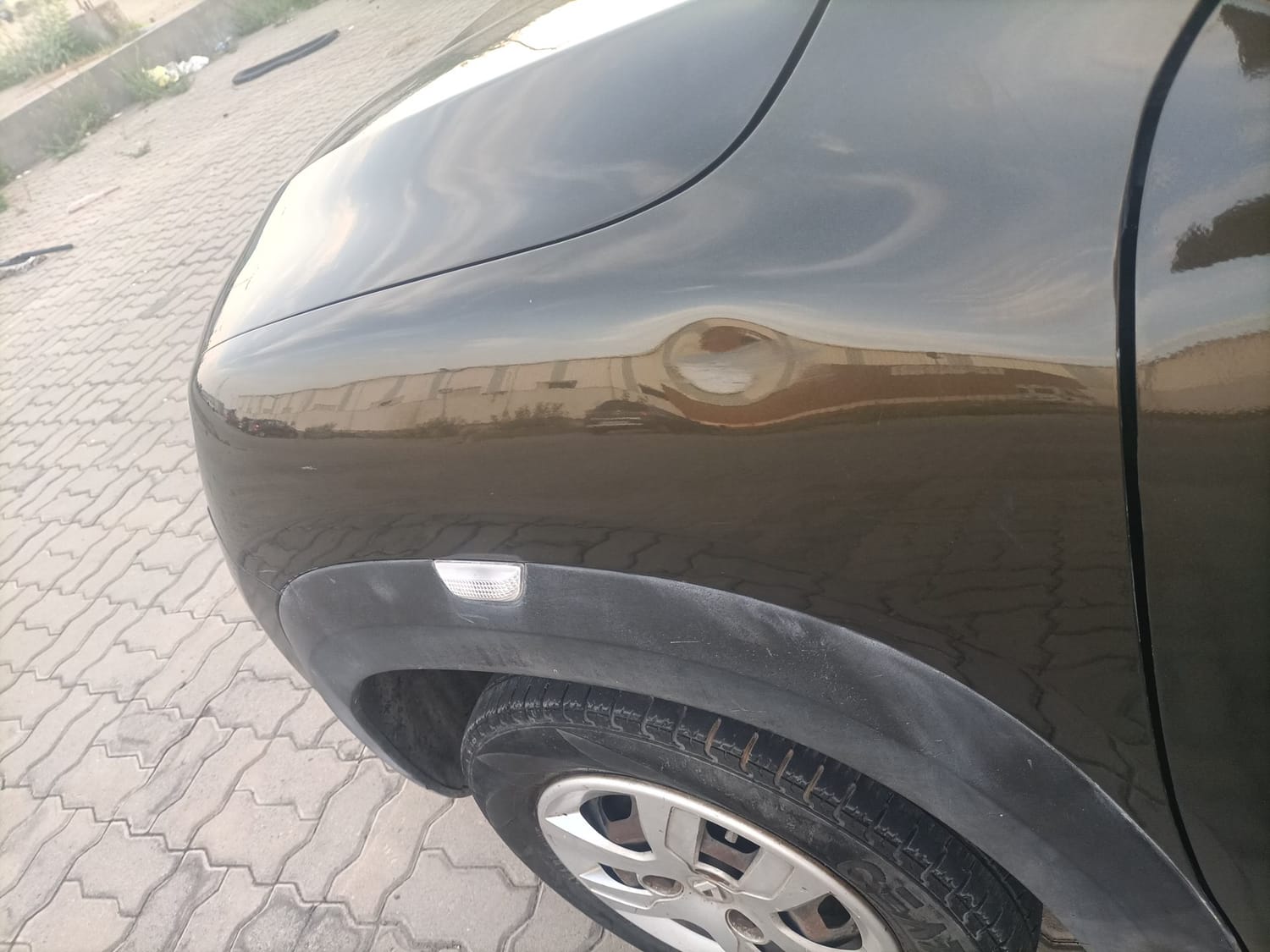 Used 2017 Renault Kwid RXT (O) 1.0 SCE Edition Petrol Manual dents MINOR DENT
