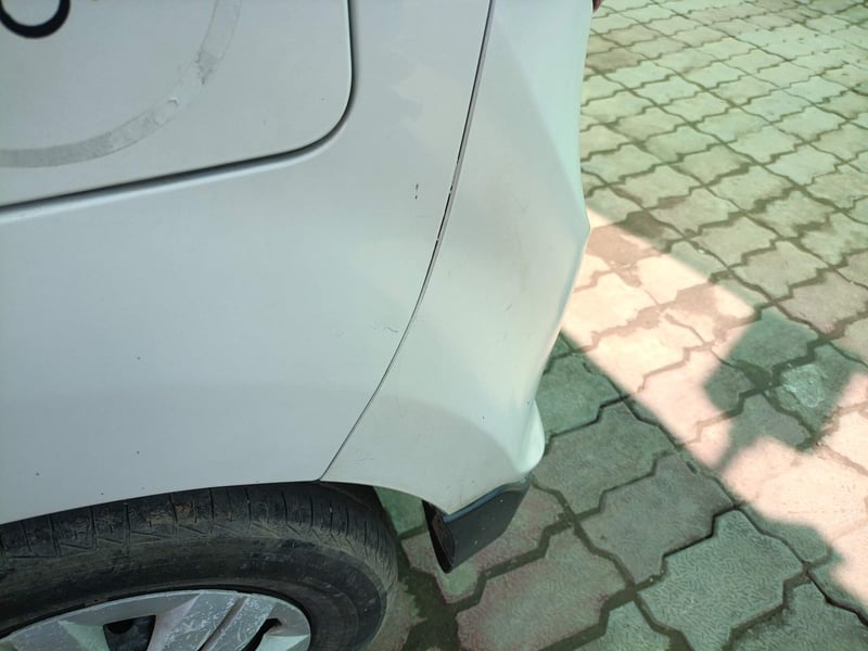 Used 2023 Maruti Suzuki Alto 800 VXi Petrol Manual dents MINOR SCRATCH