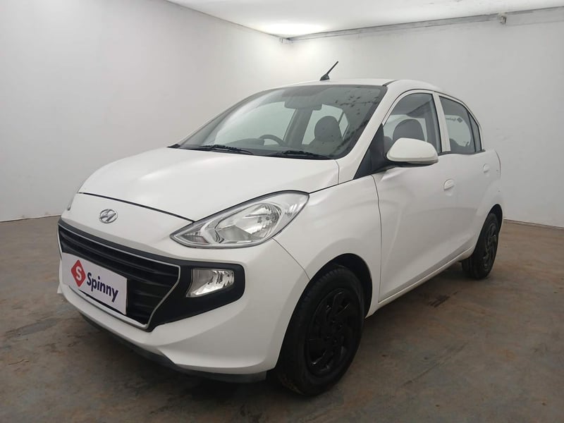Used 2018 Hyundai Santro Asta Petrol Manual exterior LEFT FRONT CORNER VIEW