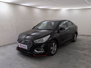 Used 2018 Hyundai Verna SX (O) 1.6 VTVT AT Petrol Automatic exterior LEFT FRONT CORNER VIEW