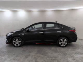 Used 2018 Hyundai Verna SX (O) 1.6 VTVT AT Petrol Automatic exterior LEFT SIDE VIEW