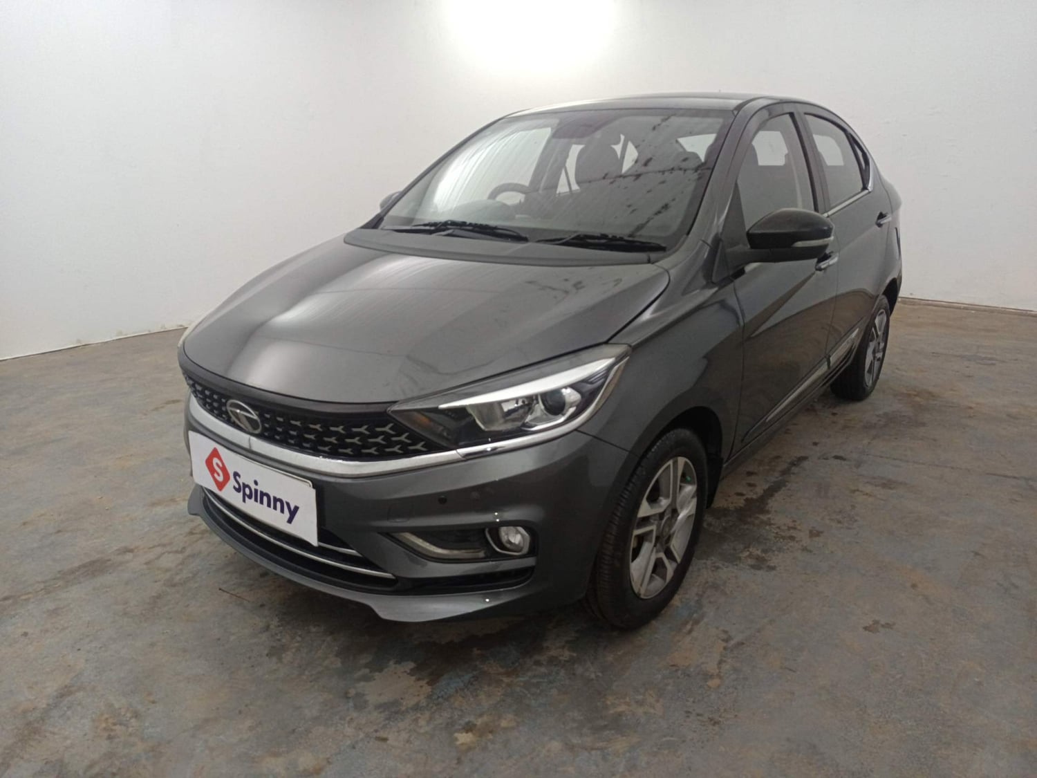 Used 2022 Tata Tigor XZA Plus Petrol Automatic exterior LEFT FRONT CORNER VIEW