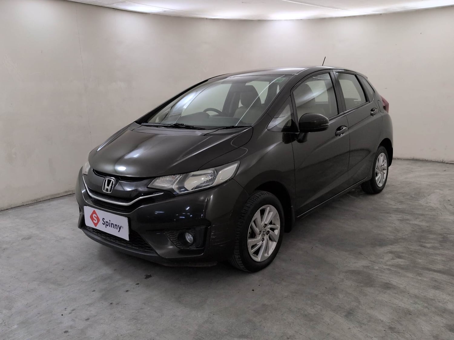 Used 2017 Honda Jazz V AT Petrol Petrol Automatic exterior LEFT FRONT CORNER VIEW