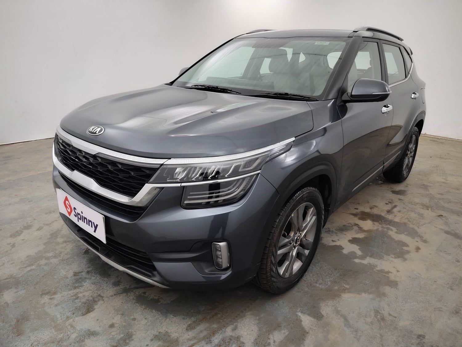Used 2021 Kia Seltos HTX Plus 1.5 Diesel Diesel Manual exterior LEFT FRONT CORNER VIEW