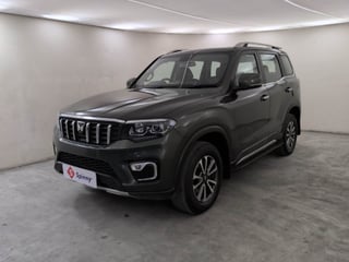 Used 2023 Mahindra Scorpio N Z8 L Diesel MT 4WD 7 STR Diesel Manual exterior LEFT FRONT CORNER VIEW