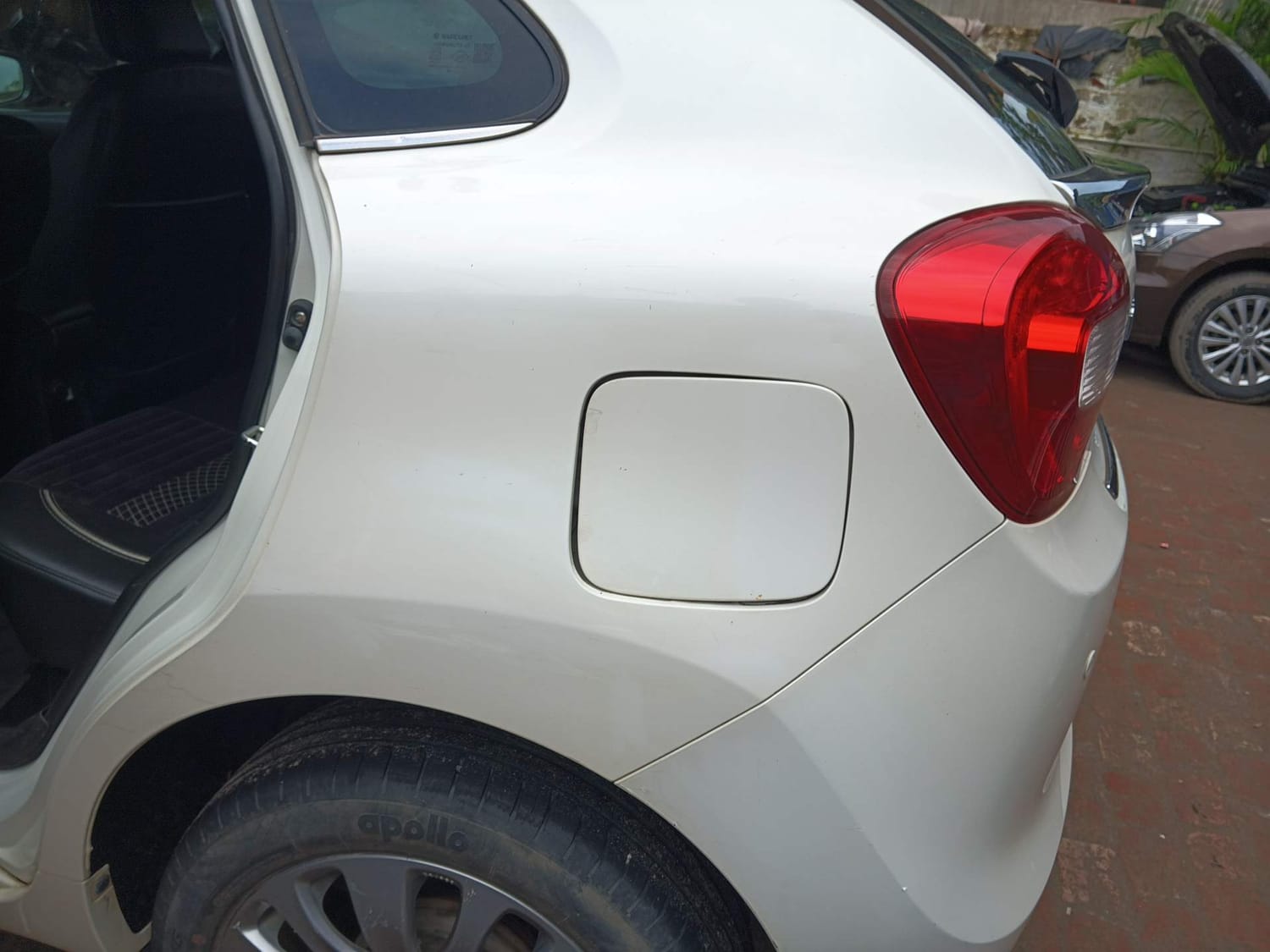 Used 2018 Maruti Suzuki Baleno Zeta 1.2 Petrol Manual dents MINOR SCRATCH