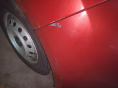 minor_scratch_0