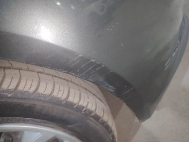 minor_scratch_0