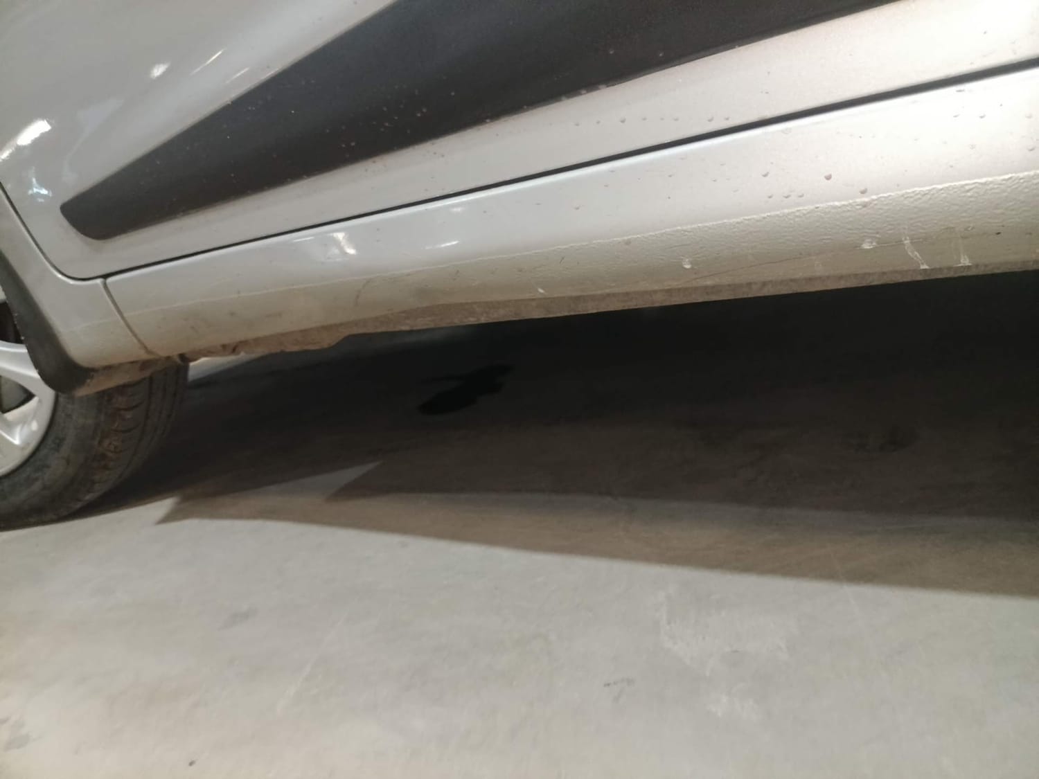 Used 2015 Hyundai Grand i10 Asta AT 1.2 Kappa VTVT Petrol Automatic dents MINOR DENT