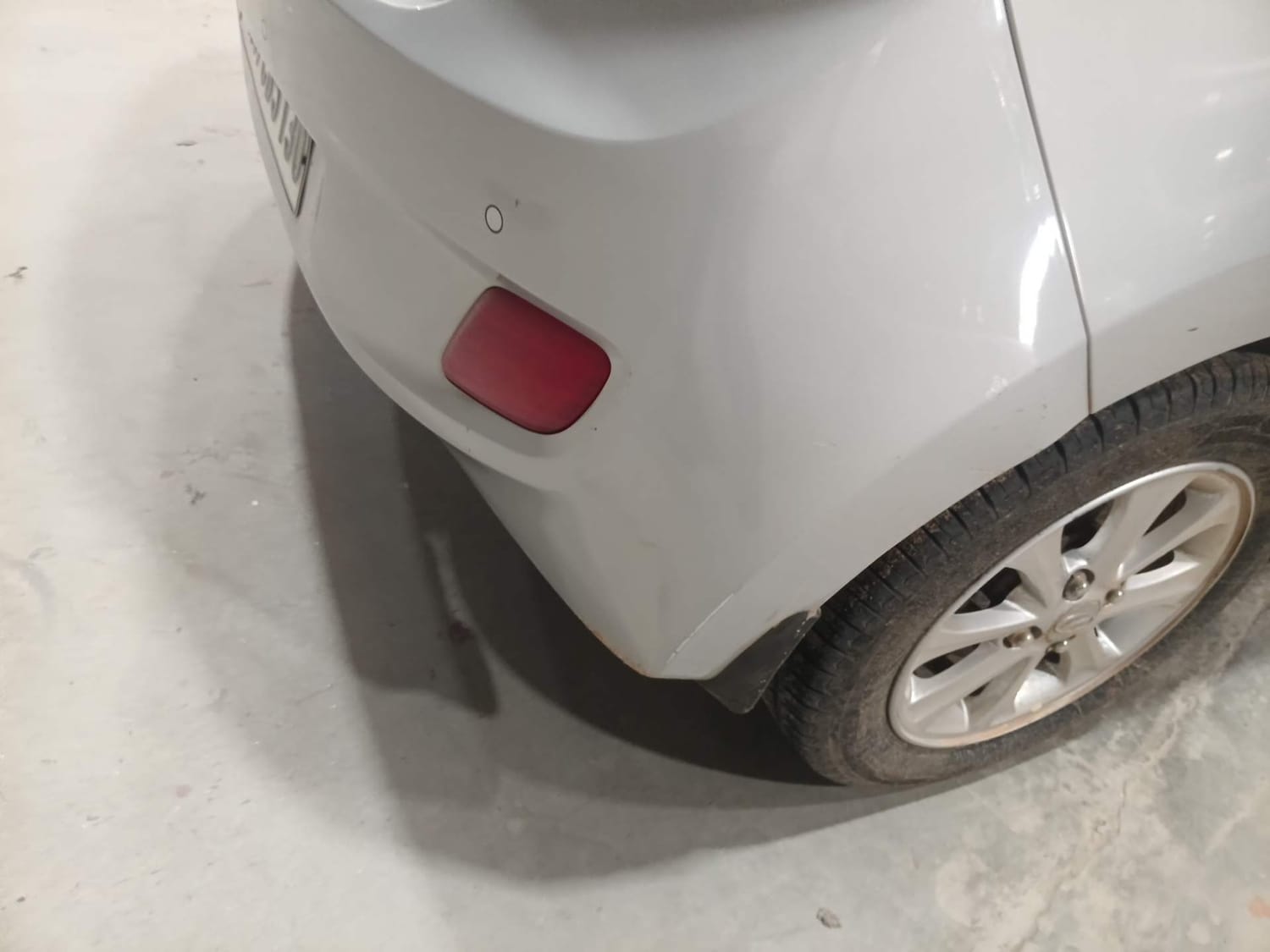Used 2015 Hyundai Grand i10 Asta AT 1.2 Kappa VTVT Petrol Automatic dents MINOR SCRATCH