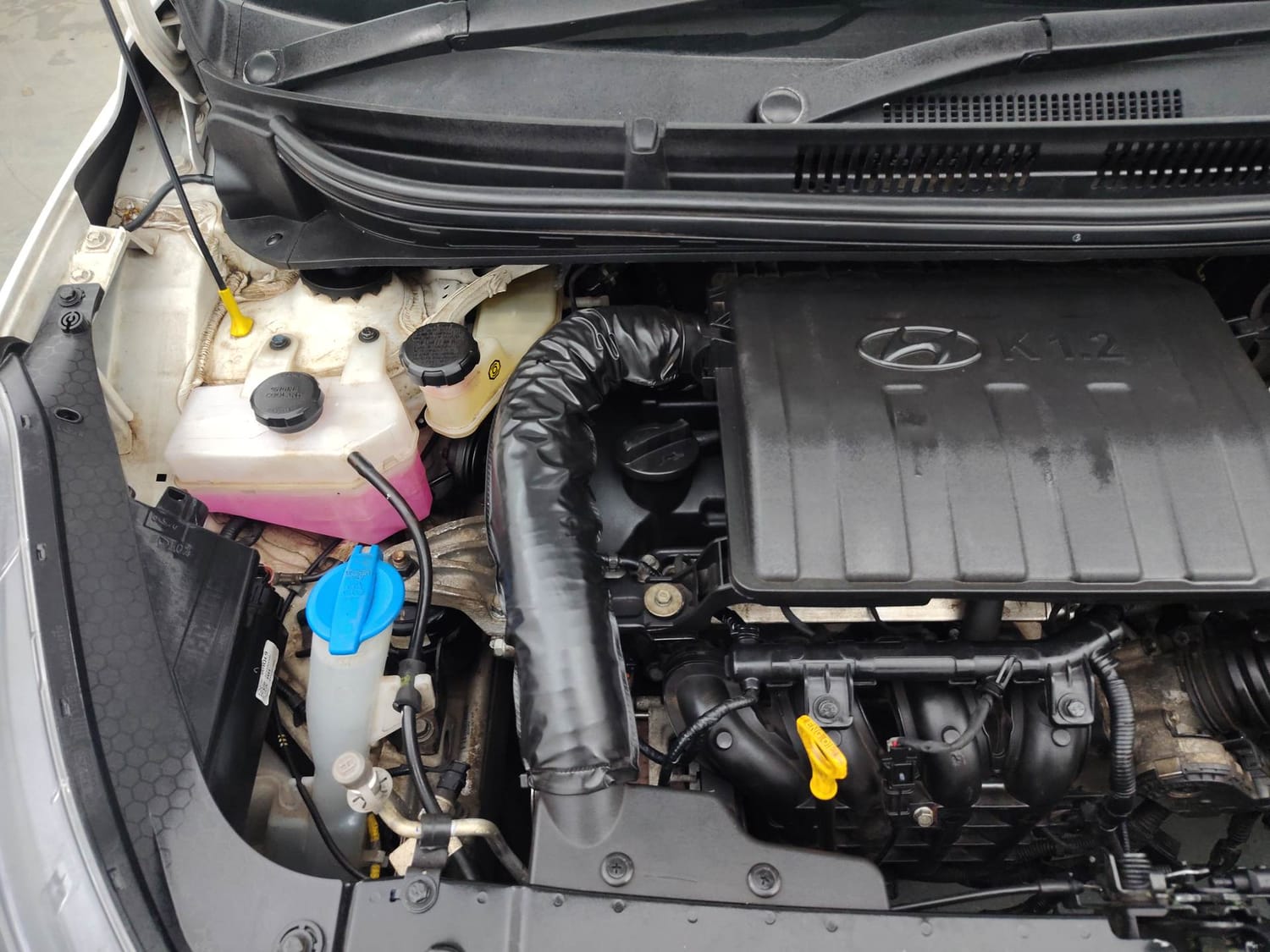 Used 2024 Hyundai Grand i10 Nios Sportz 1.2 Kappa VTVT Petrol Manual engine ENGINE RIGHT SIDE VIEW