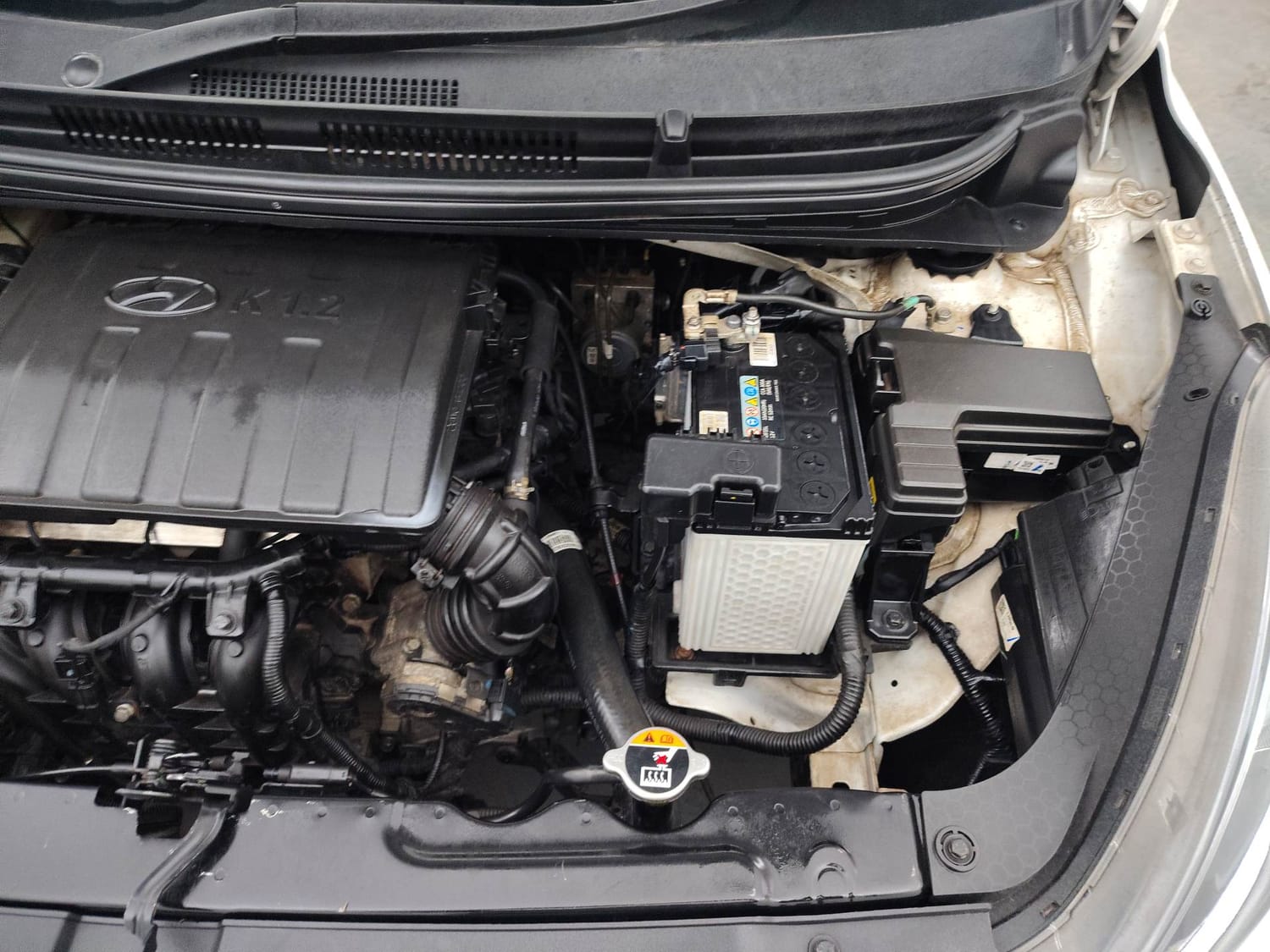 Used 2024 Hyundai Grand i10 Nios Sportz 1.2 Kappa VTVT Petrol Manual engine ENGINE LEFT SIDE VIEW