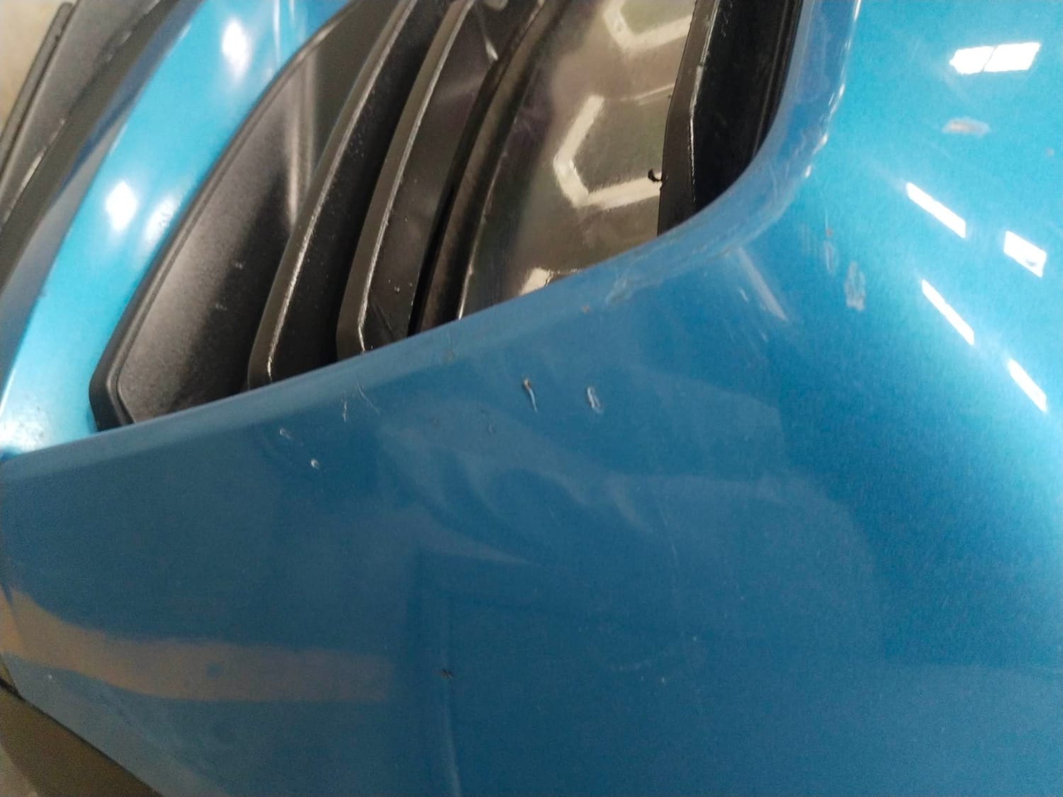 Used 2022 Renault Kiger RXZ AMT Dual Tone Petrol Automatic dents MINOR SCRATCH