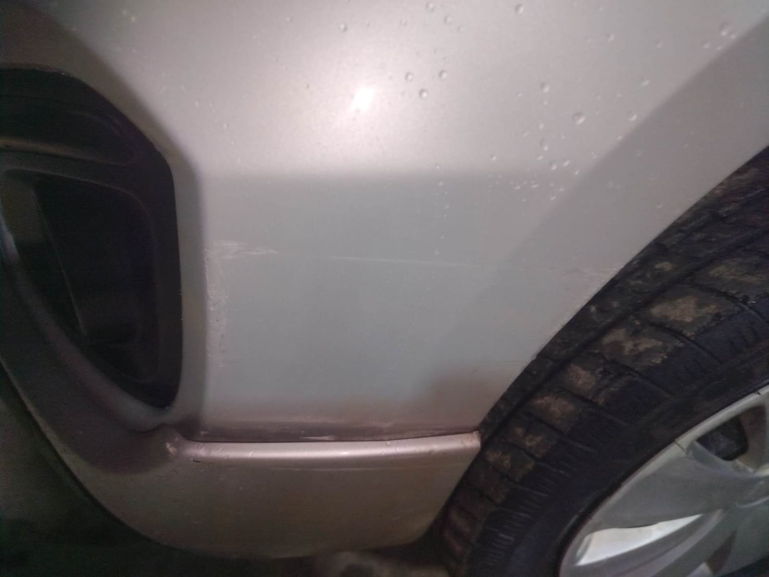 Used 2017 Maruti Suzuki Ertiga VXI Petrol Manual dents MINOR SCRATCH