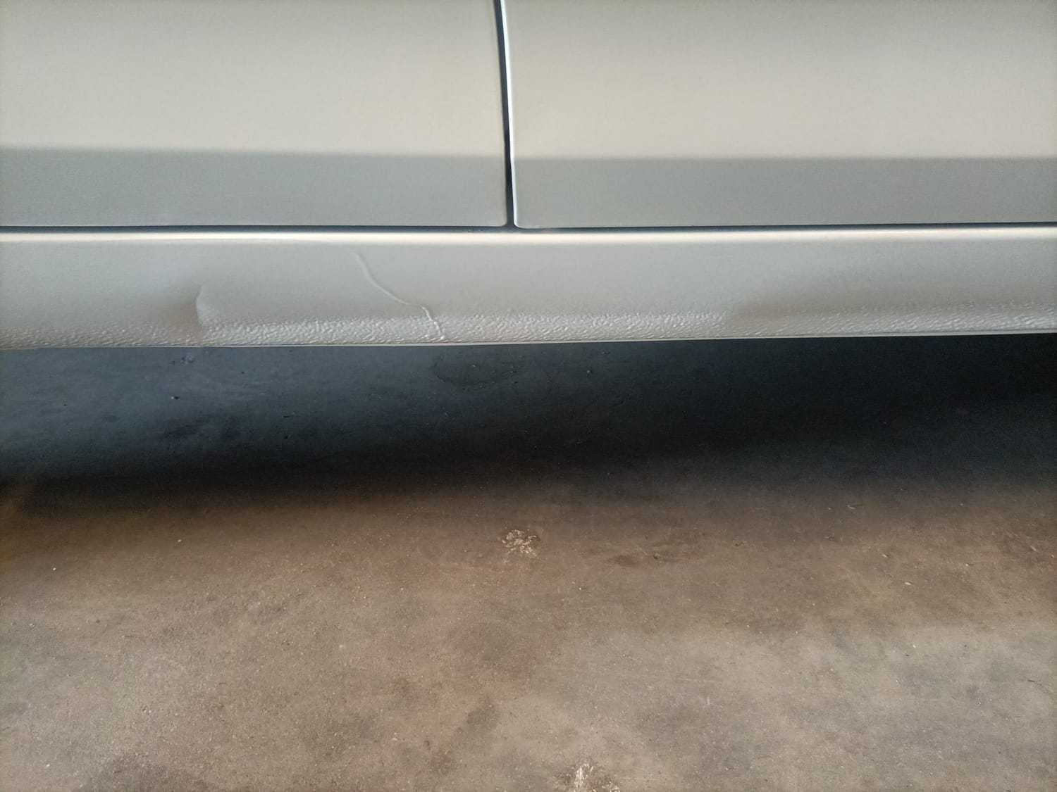Used 2014 Maruti Suzuki Swift ZDi Diesel Manual dents MINOR DENT
