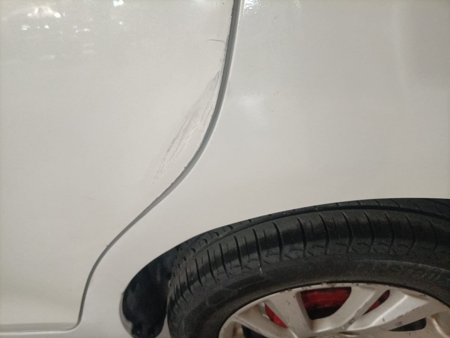 Used 2014 Maruti Suzuki Swift ZDi Diesel Manual dents MINOR DENT