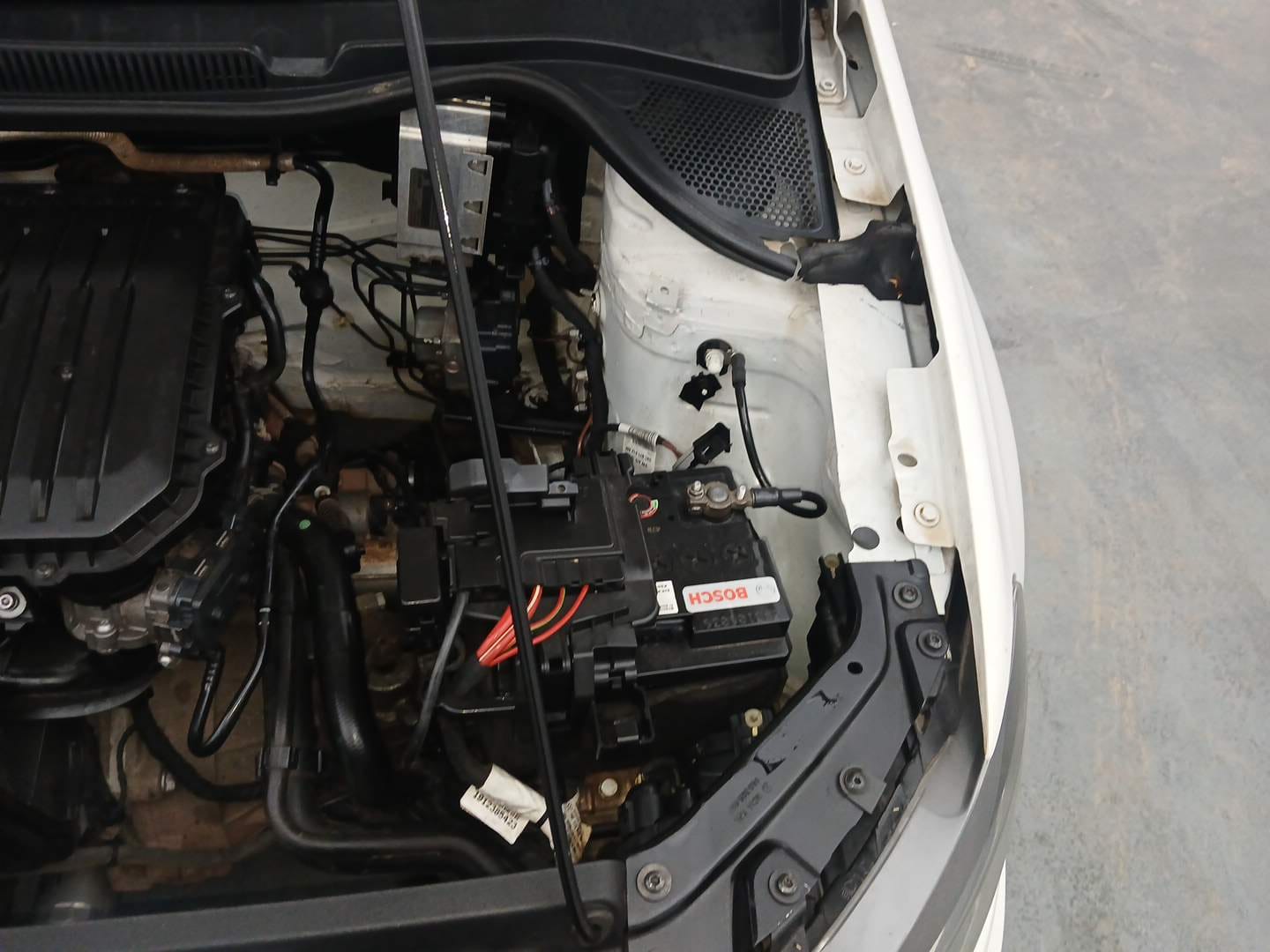 Used 2019 Volkswagen Ameo Comfortline 1.0L (P) Petrol Manual engine ENGINE LEFT SIDE VIEW
