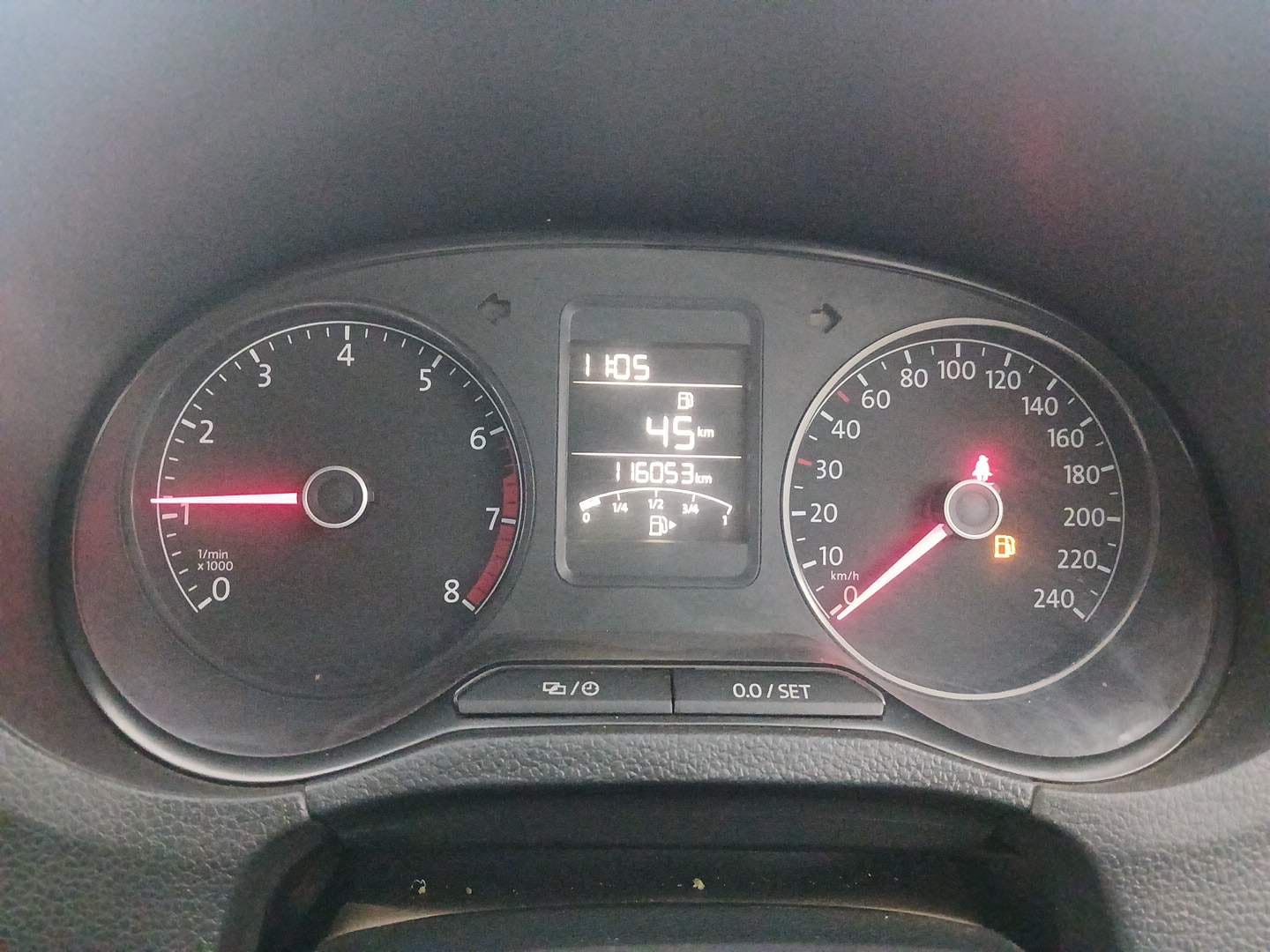 Used 2019 Volkswagen Ameo Comfortline 1.0L (P) Petrol Manual interior CLUSTERMETER VIEW