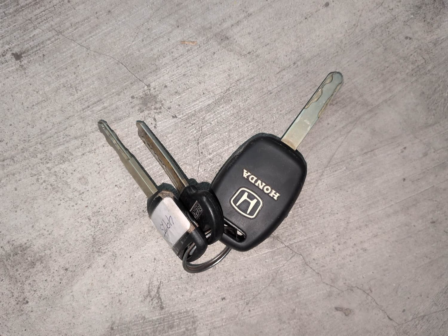 Used 2014 Honda Amaze 1.5 VX i-DTEC Diesel Manual extra CAR KEY VIEW