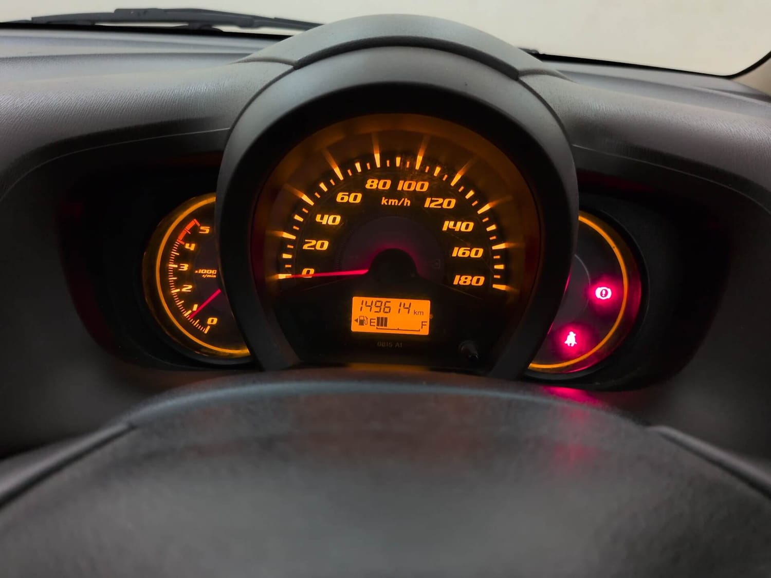 Used 2014 Honda Amaze 1.5 VX i-DTEC Diesel Manual interior CLUSTERMETER VIEW