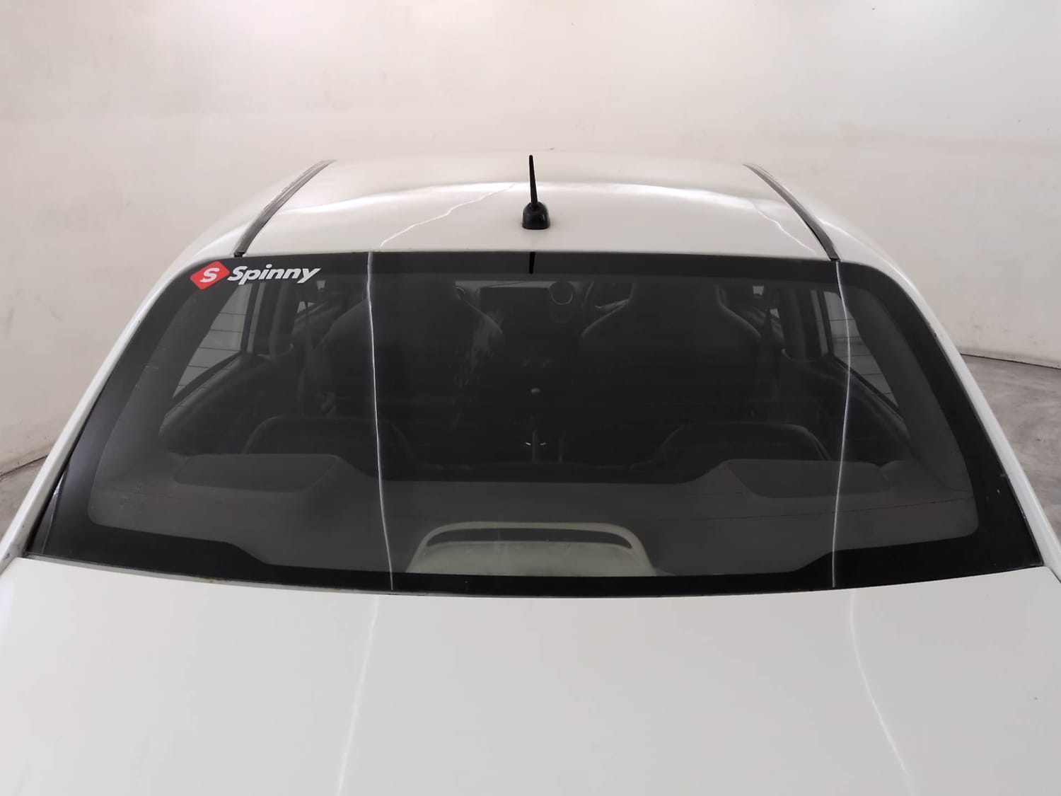 Used 2014 Honda Amaze 1.5 VX i-DTEC Diesel Manual exterior BACK WINDSHIELD VIEW