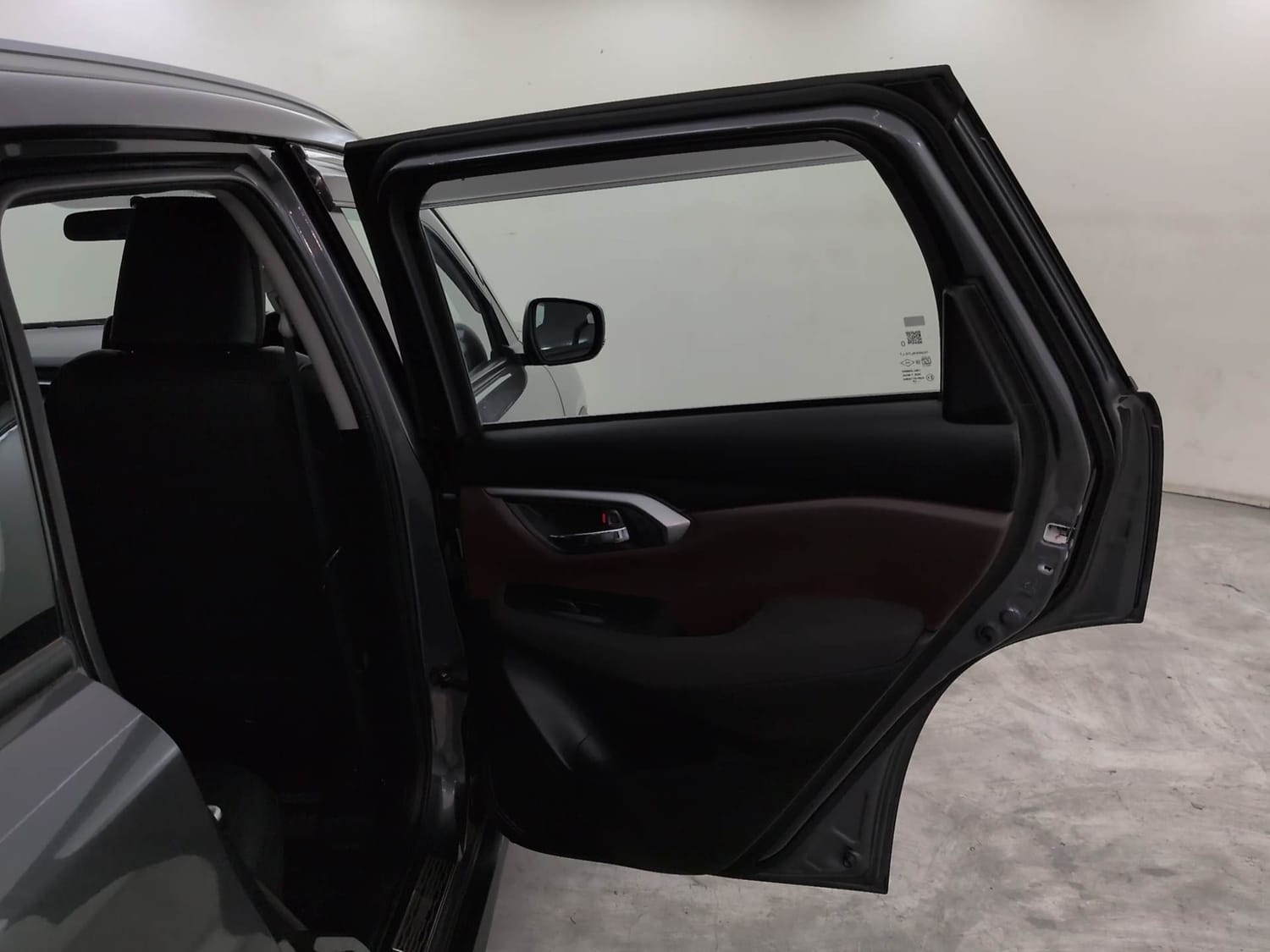 Used 2025 Maruti Suzuki Grand Vitara Delta Plus Intelligent Hybrid eCVT Hybrid Automatic interior RIGHT REAR DOOR OPEN VIEW
