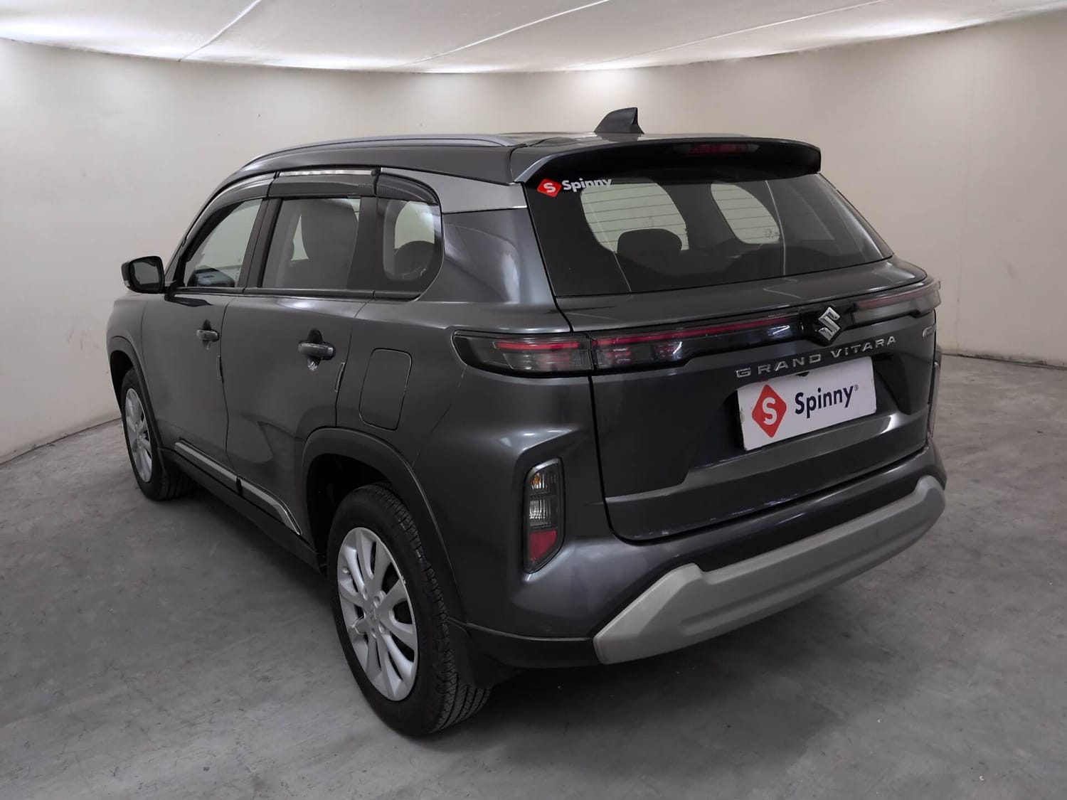 Used 2025 Maruti Suzuki Grand Vitara Delta Plus Intelligent Hybrid eCVT Hybrid Automatic exterior LEFT REAR CORNER VIEW